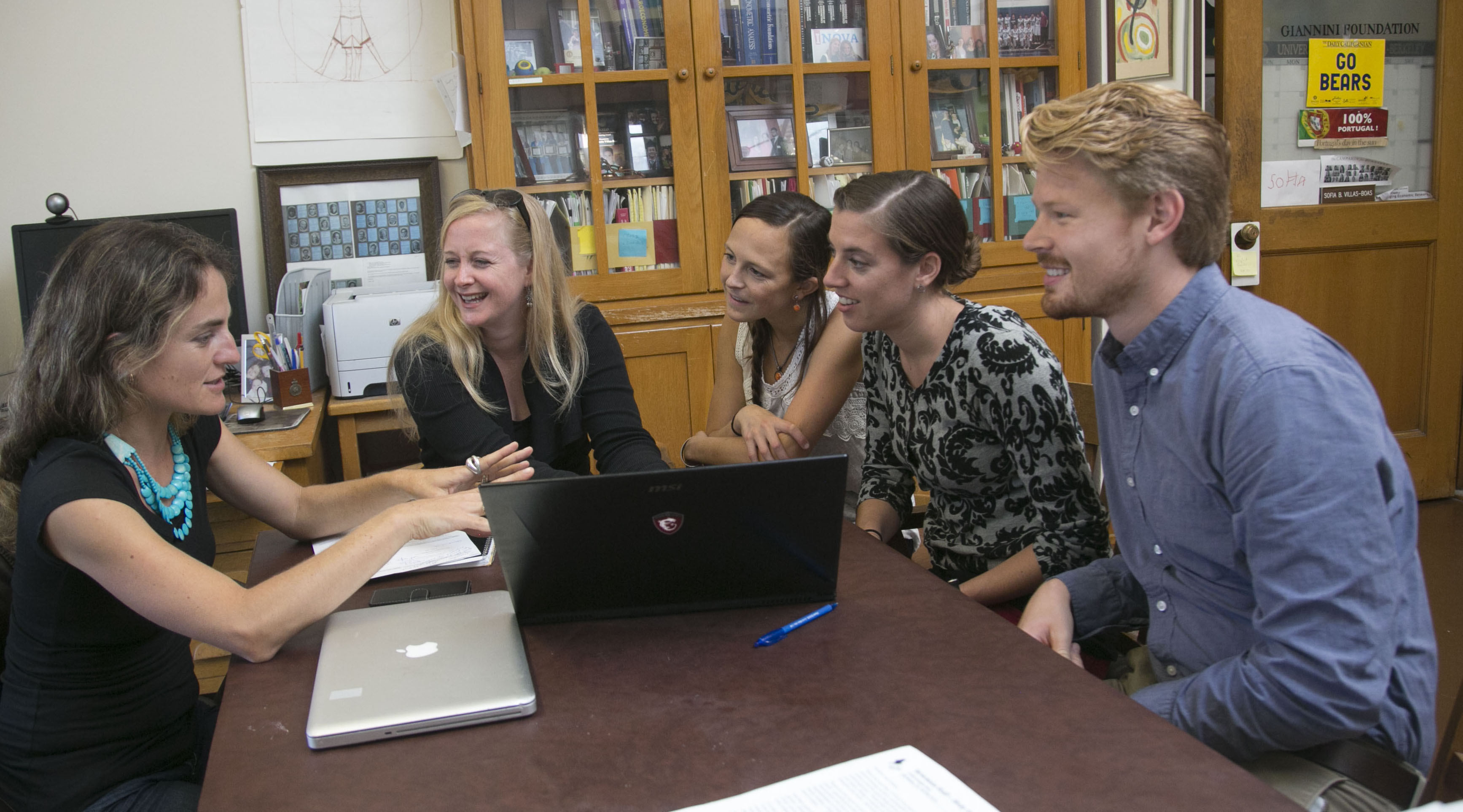 Professor Sofia Berto Villas-Boas and students